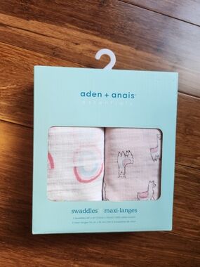 New aden + anais Essentials Muslin Swaddle Blanket Set, Rainbow & Llama